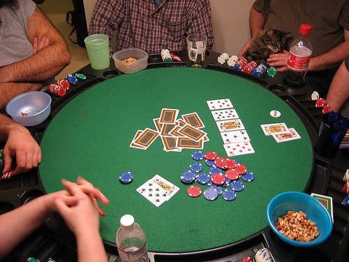 Khám phá trò chơi Poker